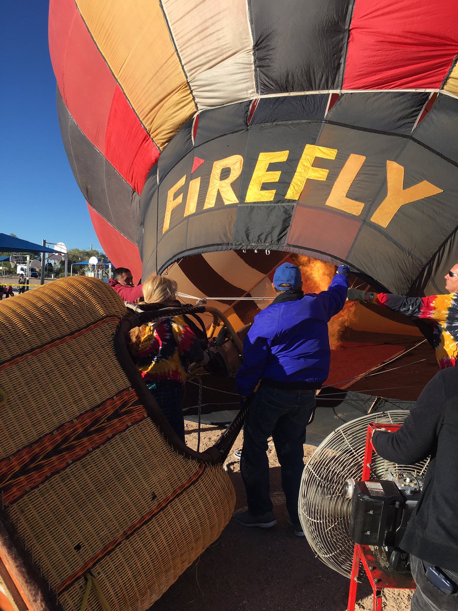 Thanks to our partners at First Financial and Volcanic Motion for sharing their Hot Air Balloon with us! A big Thank you to our pilot’s Sandra VanWye and Roger Hoppe🦅😁proud Principal @APSLZ1 <a href="/ABC_Partnership/">ABC Community School</a> <a href="/ABQschools/">Albuquerque Public Schools</a>