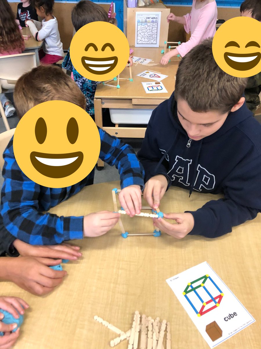 Lace_C's tweet image. Creating #3Dfigures out of clay and popsicle sticks with some super @centralsenior volunteers!!#kinaestheticlearner #adventuresinsk1   #tldsblearns @TLDSB_EY @QueenVic_PS