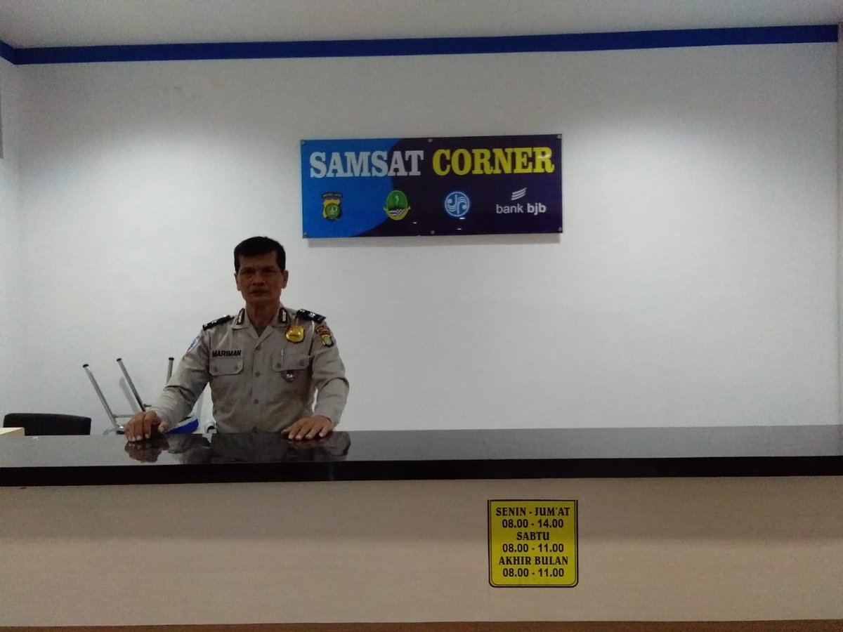 Samkobe06's tweet photo. Pelayanan Gerai Samsat Kota Bekasi di Plaza Cibubur Bekasi, hari Kamis tanggal 24 Oktober 2019 pukul 08.00 s/d 14.00 WIB siap melayani wajib pajak https://t.co/CSI4N6o04p