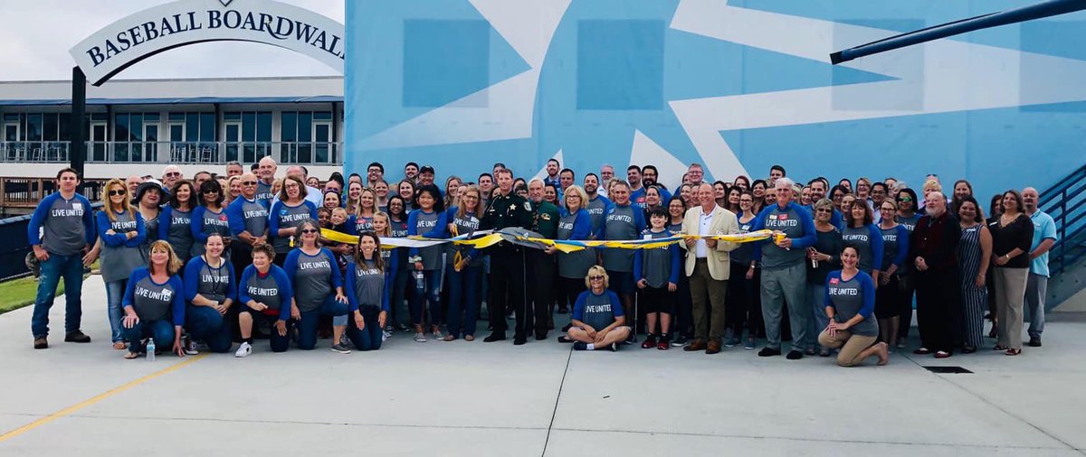 AngMatthiessen's tweet photo. So grateful and happy! #2019kickoff #dayofcaring #liveunited https://t.co/OmbE5sVUu2