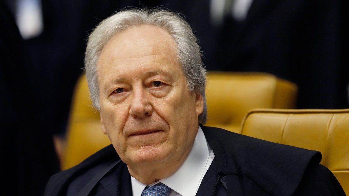 STF on Twitter: "Ministro Ricardo Lewandowski mantém afastamento da prefeita de Jati (CE), por supostas irregularidades no exercício do cargo. https://t.co/1bOrC10qiF https://t.co/NT81M9TtDF" / Twitter