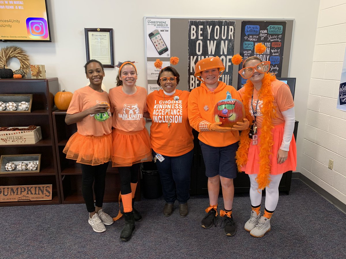 BamCounselors's tweet image. The BAM most-orange challenge winners ! #CLIMBtoUnity @rdawson2213