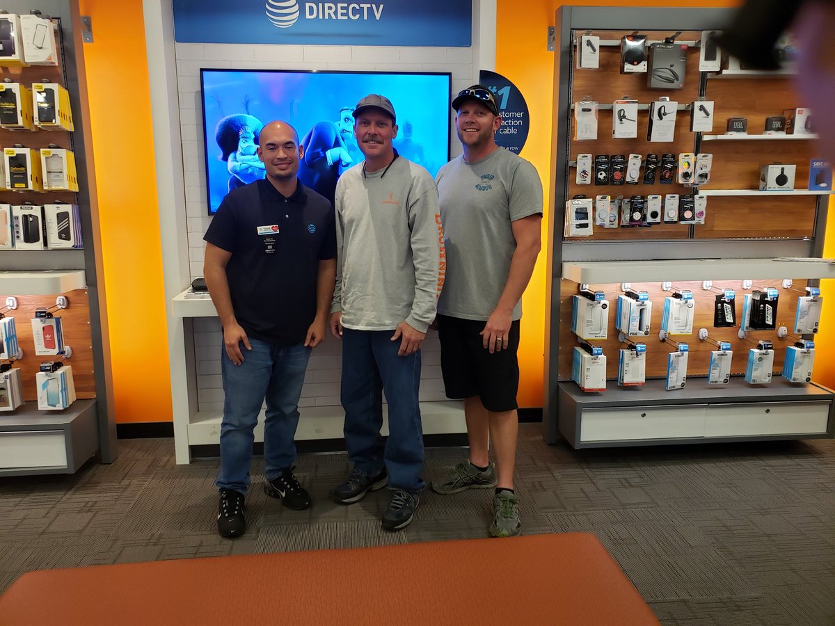 ashvilmallatt's tweet photo. Another set of Happy customer out of Asheville #thenotoriousones https://t.co/minjASkcEU