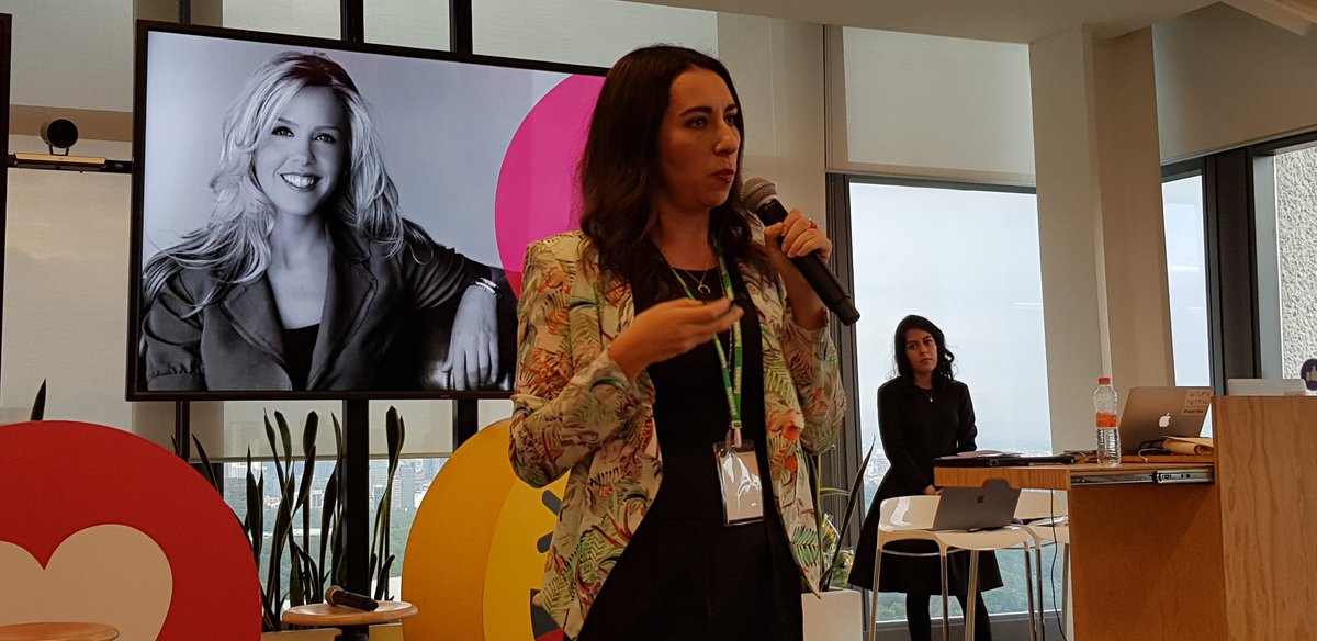 LEXIAGlobal's tweet photo. .@WomenInResearch lo creó @kristinluck a fin de crear una red para que las mujeres compartieran sus historias laborales.

@maria_barrera_m de #Wire #IgualdadAMAI https://t.co/588H87ud2S