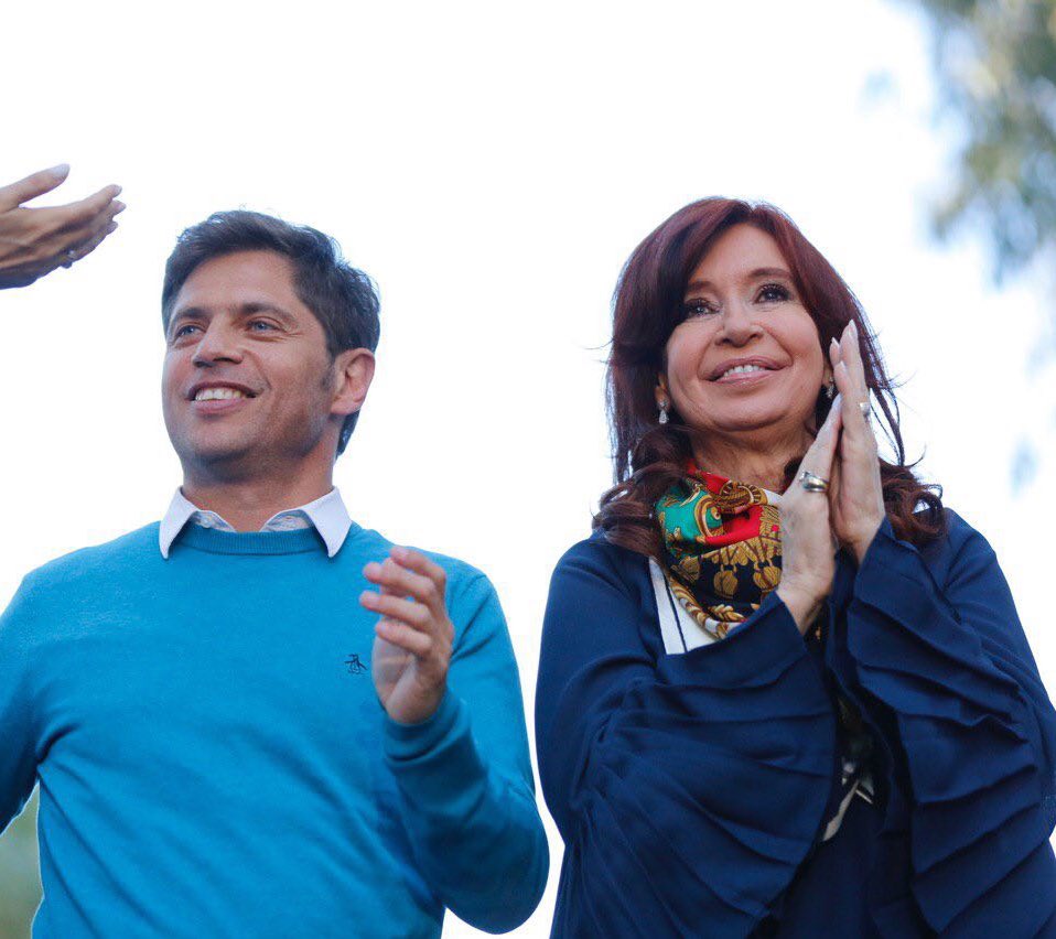 CFKArgentina's tweet photo. Estamos, simplemente, tratando de recuperar el derecho a ser felices. Eso es lo que queremos los argentinos, los bonaerenses y los platenses: tener el derecho de volver a ser felices. https://t.co/4KzZG3X3d8