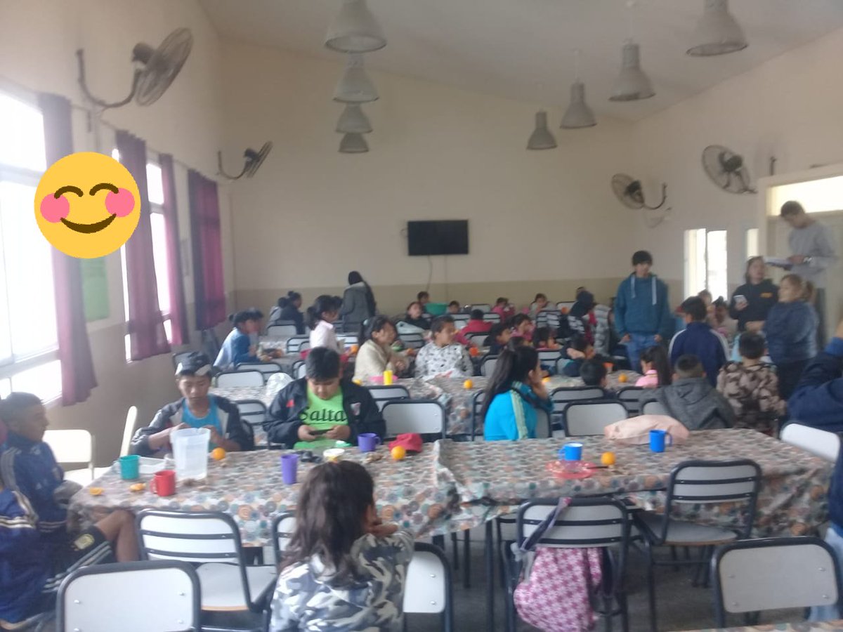 Escuela Cristóbal Colón momento del sorteo por el día de la Madre 😊💙💙
<a href="/juancarlosvilc/">Juan Carlos Vilca.</a> 
<a href="/patriciapinasco/">Patricia Pinasco</a> 
<a href="/fguillesaavedra/">GUILLERMO SAAVEDRA</a> 
<a href="/sebabonduri/">Sebastian Bonduri</a> 
<a href="/TatIanaaaDiaz/">Tatiana A. Diaz</a> 
<a href="/IbaezAzucenaM1/">IbañezAzucenaM</a> 
<a href="/JesyMMartinez20/">Jesica</a> 
<a href="/leonor_carrizo/">Leonor Carrizo</a> 
<a href="/CayoMelisa/">Meli🕶</a> 
<a href="/omarvilte93/">omar vilte</a> 
<a href="/HernanP44336362/">Hernan Prieto</a>