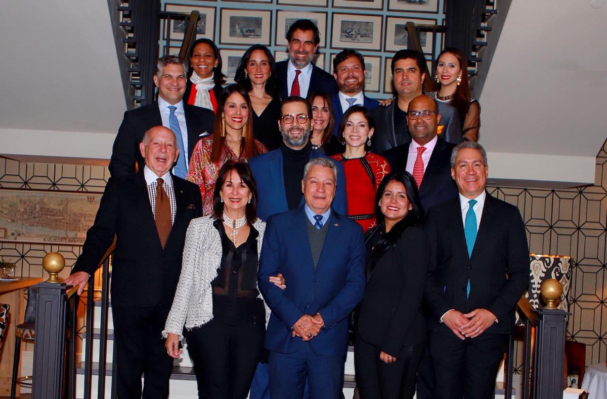 tradegovuklatac's tweet photo. The @BritchamDR offered a reception for the #DominicanWeek delegation in London. HM ambassador to #DR Cris Campbell and the #DR ambassador in London were present during the reception along with other ministers and members of parliament. #BusinessIsGreat https://t.co/y9bJMoEPeF