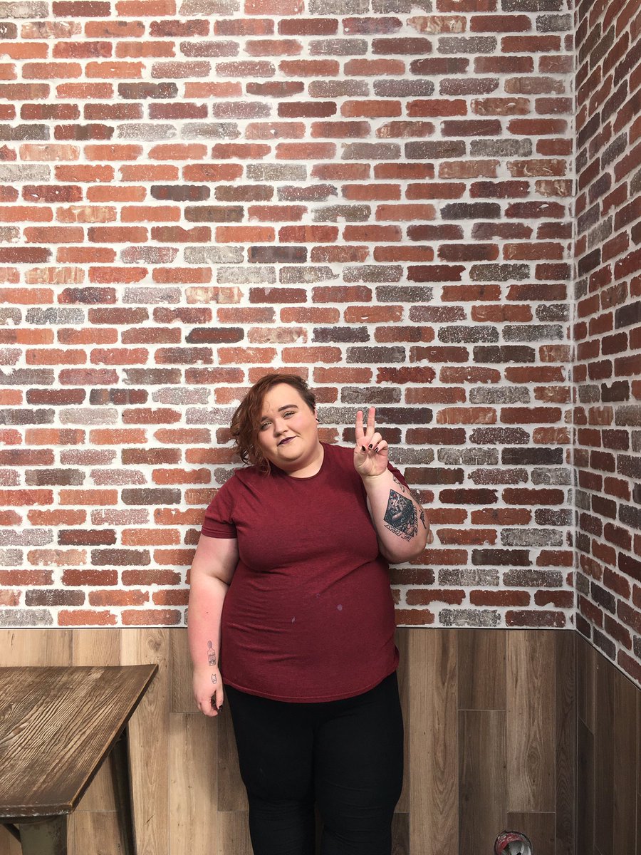 Tyler_Nicole's tweet photo. @sipping_theT i’m tyler and i use they/them pronouns. 🥰 i am wonderful and valid as heck #ITSlgbT https://t.co/EPyI8iz5zc