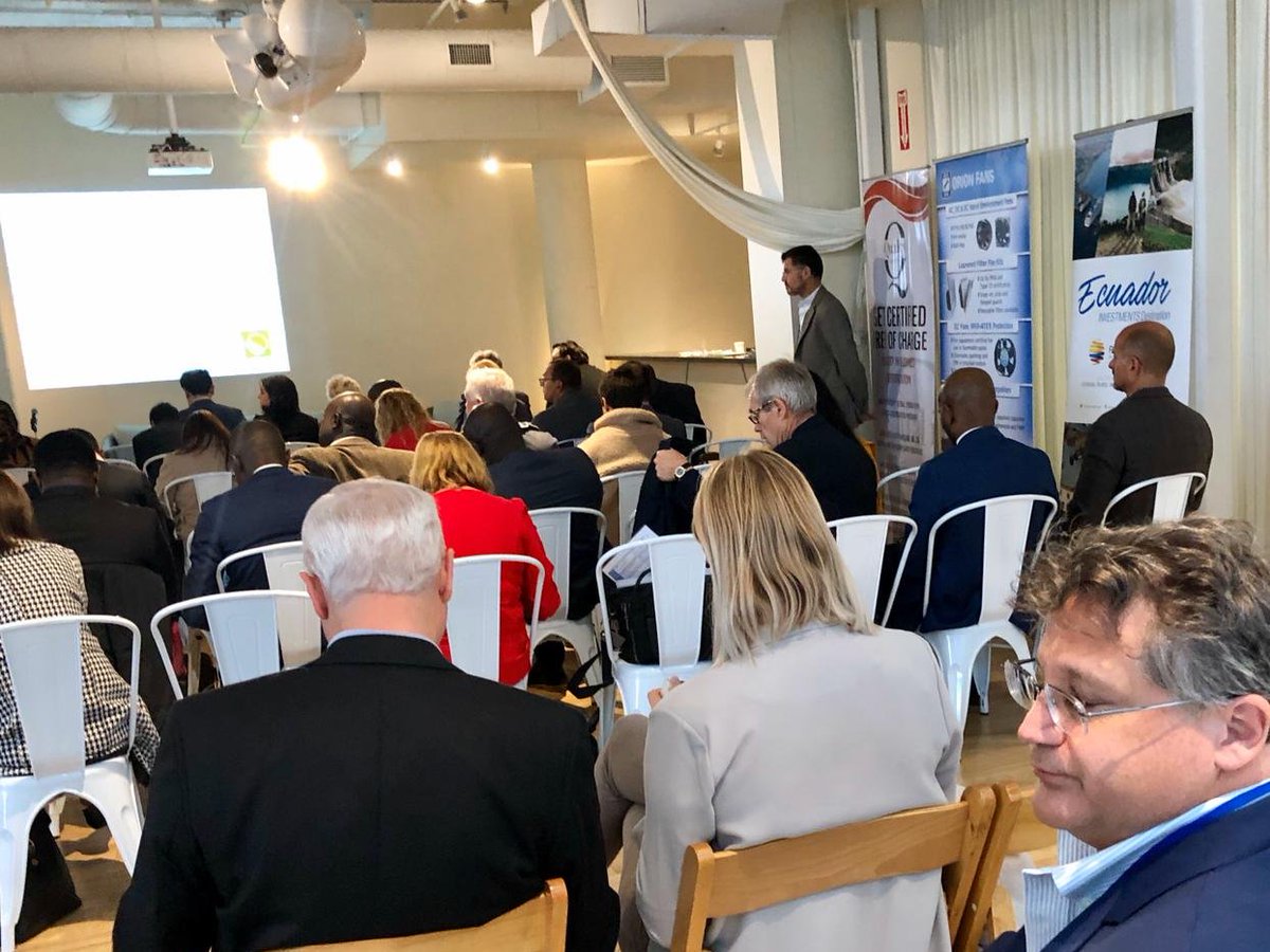 PRO ECUADOR North America (@proecuadornoram) on Twitter photo Durante el primer día de <a href="/ThinkGlobalConf/">Think Global Conference USA</a>, la OCE Chicago presentó a 🇪🇨 como destino de oportunidades para el comercio e inversiones ante empresas estadounidenses con interés en ampliar operaciones comerciales fuera de EEUU, con las cuales se mantienen reuniones durante el evento Durante el primer día de <a href="/ThinkGlobalConf/">Think Global Conference USA</a>, la OCE Chicago presentó a 🇪🇨 como destino de oportunidades para el comercio e inversiones ante empresas estadounidenses con interés en ampliar operaciones comerciales fuera de EEUU, con las cuales se mantienen reuniones durante el evento
