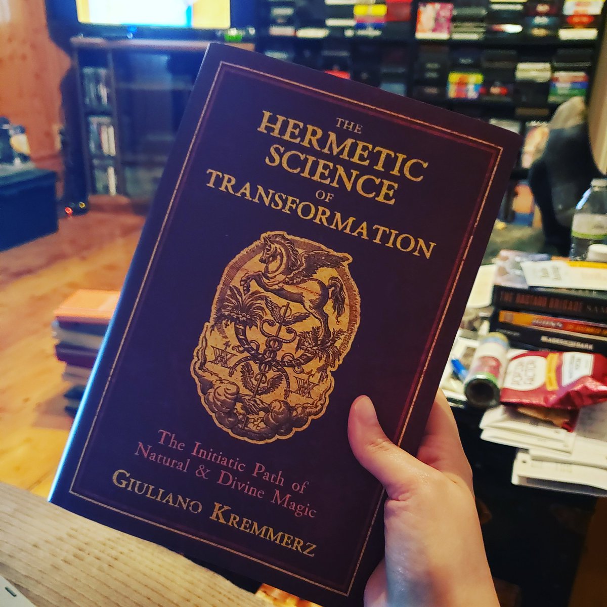 A little sexy #bookporn for you.
<a href="/InnerTraditions/">Inner Traditions</a> #hermetics #hermeticscience #hermeticism #occult #magick #magic