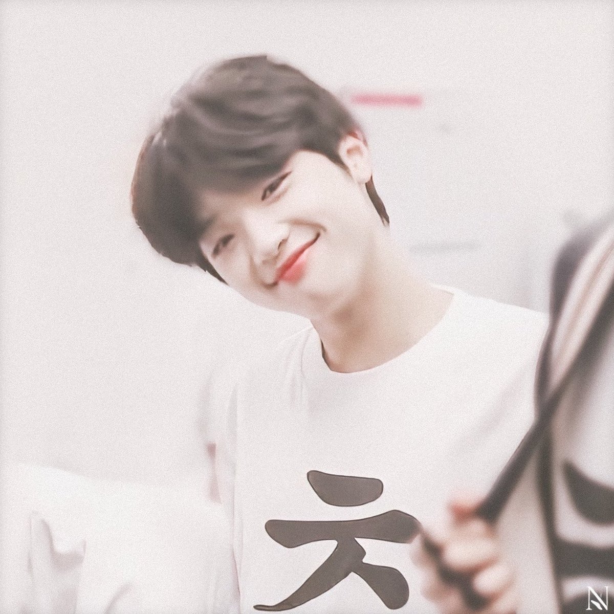 Ephemeron_n's tweet photo. 😊😊😊

#손동표 #동표 #엑스원 
#SONDONGPYO #X1 https://t.co/fpTHMnJ0Fz