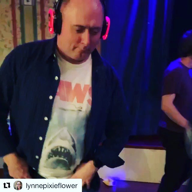 fernresort's tweet photo. Silent Disco always brings out the best dance moves! One of the popular evening entertainments @fernresort πΊ
#familyvacation #fallweekends #ontariosallinclusive #thanksgivingweekend #brucegreysimcoe #ontarioslakecountry #resortsofontario
.
. https://t.co/FZB7ET4oun https://t.co/OYdNwwAHc0