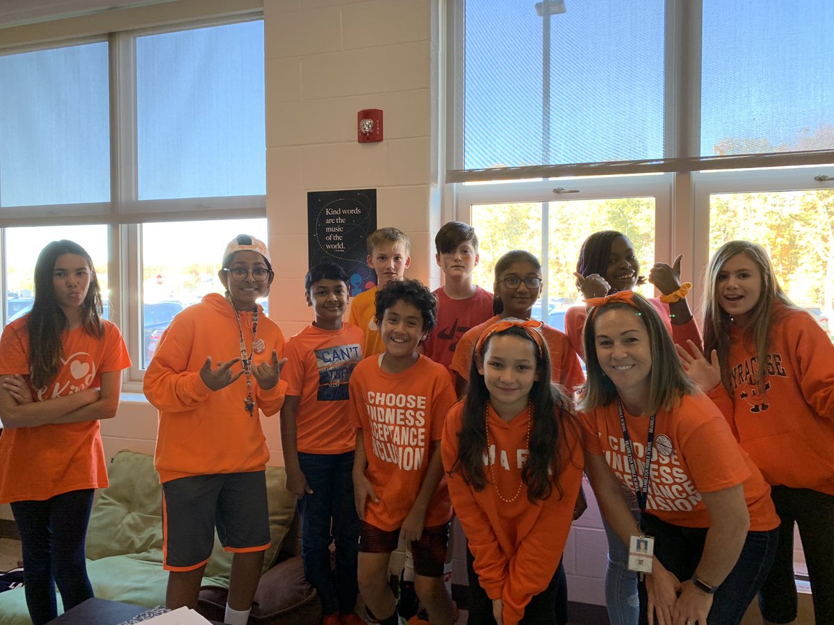 MrsMartini22's tweet image. These kids rock (and so do our counselors for creating such a fabulous day)! We are united! Together we are better! @BAM_MS_Official  #CLIMBtoUnity #UnityDay2019 @BamCounselors
