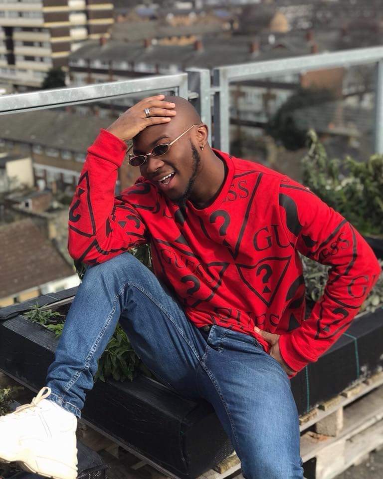 Nana_quames's tweet photo. Congratulations! Ghanaian afropop/highlife star @IamKingPromise wins African Artiste Recognition award at the 13th edition of Headies Awards held in Nigeria.
#cedination #YearOfReturn #DreamMusic #TheWaveEffect https://t.co/LA9ZiS54fV