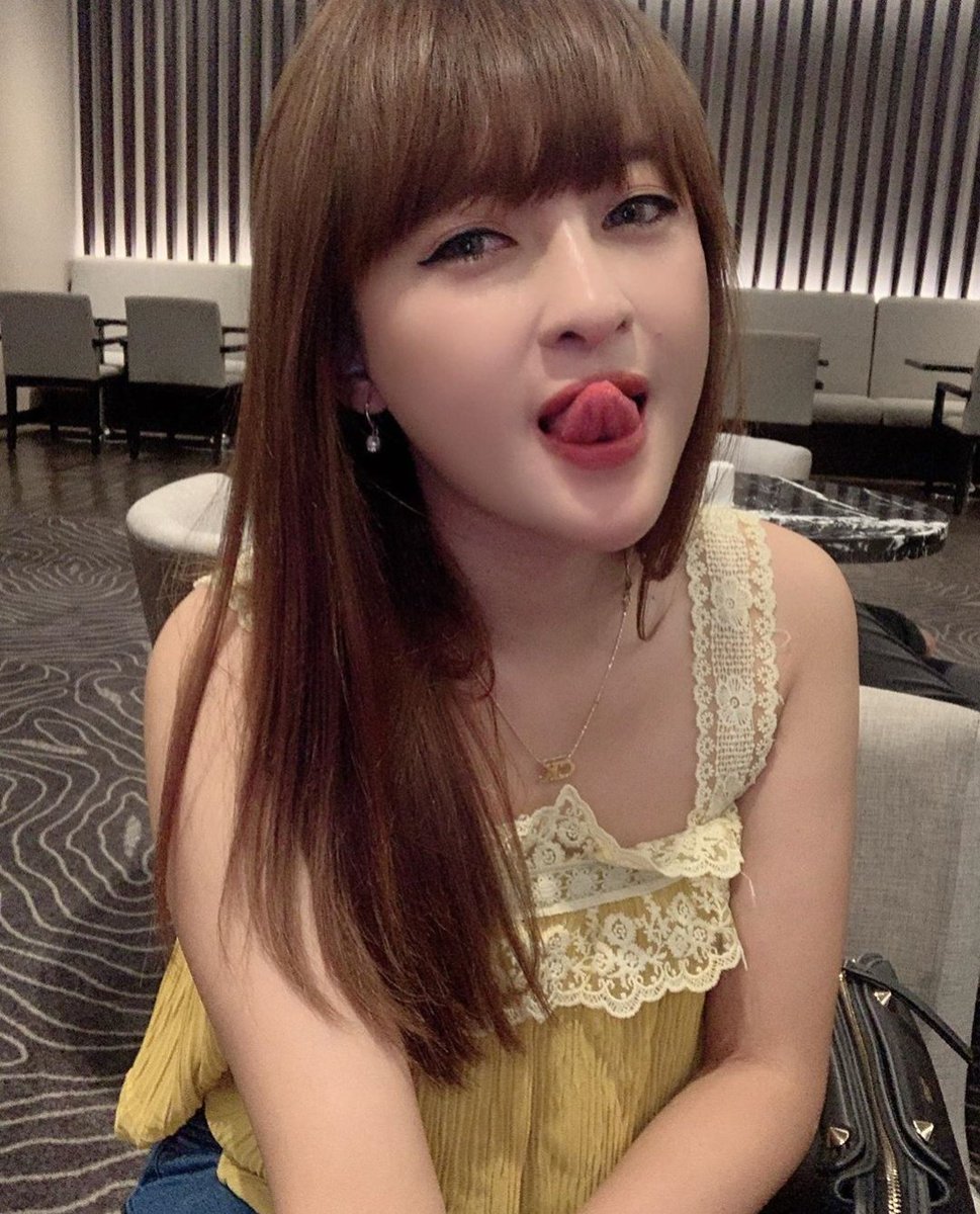 Riri14167325's tweet photo. pagi semarangπ―β€οΈ
siapin dana nakalnya ya.πΈπΈ
#Opensemarang
#bokingansemarang
#exposemarang
#angelsemarang
#Availsemarang
#wpsemarang
#bispaksemarang
#bisyarsemarang
#cewebosemarang
#fotoreal https://t.co/f7og4hsNid
