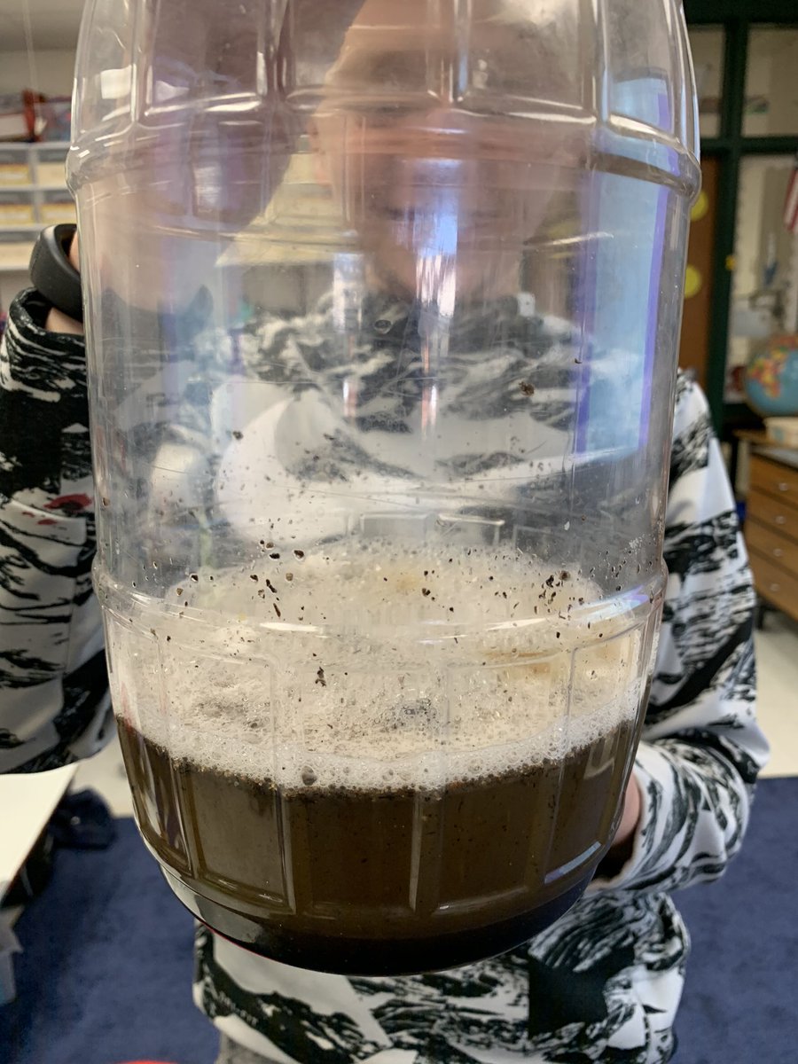 LaDavies25's tweet photo. Who dirtied the water? This is what a community can do to their water supply without even trying- #keepourwaterclean #wealllivedownstream #MRES20 @MillRunLCPS https://t.co/et2fFMTIAN