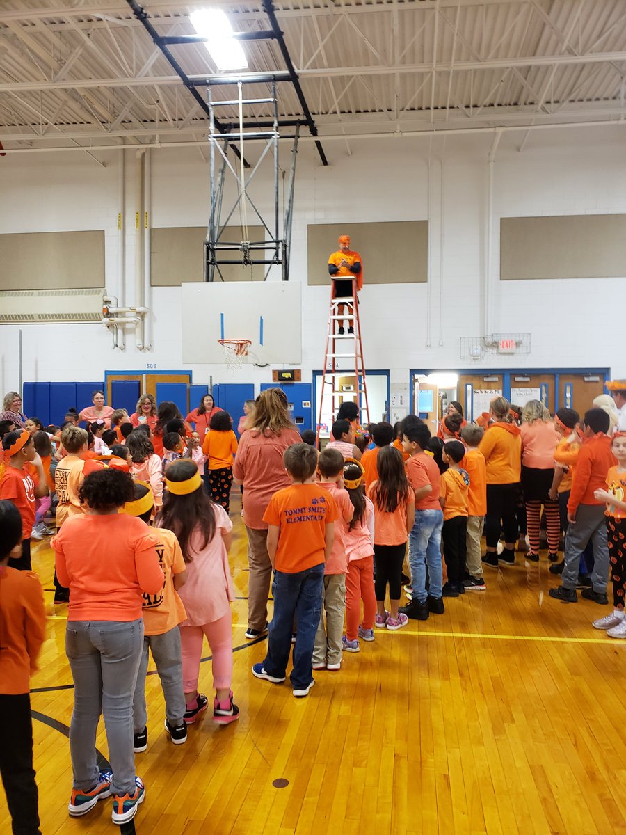 Ledge St. celebrates Unity Day, United against bullying. Many students and staff wore orange to show their support. And guess who visited? Yes. None other than Unity Man himself. He was a definite hit. #nsd42 #nashuadistrict #WeAreLedge #chas