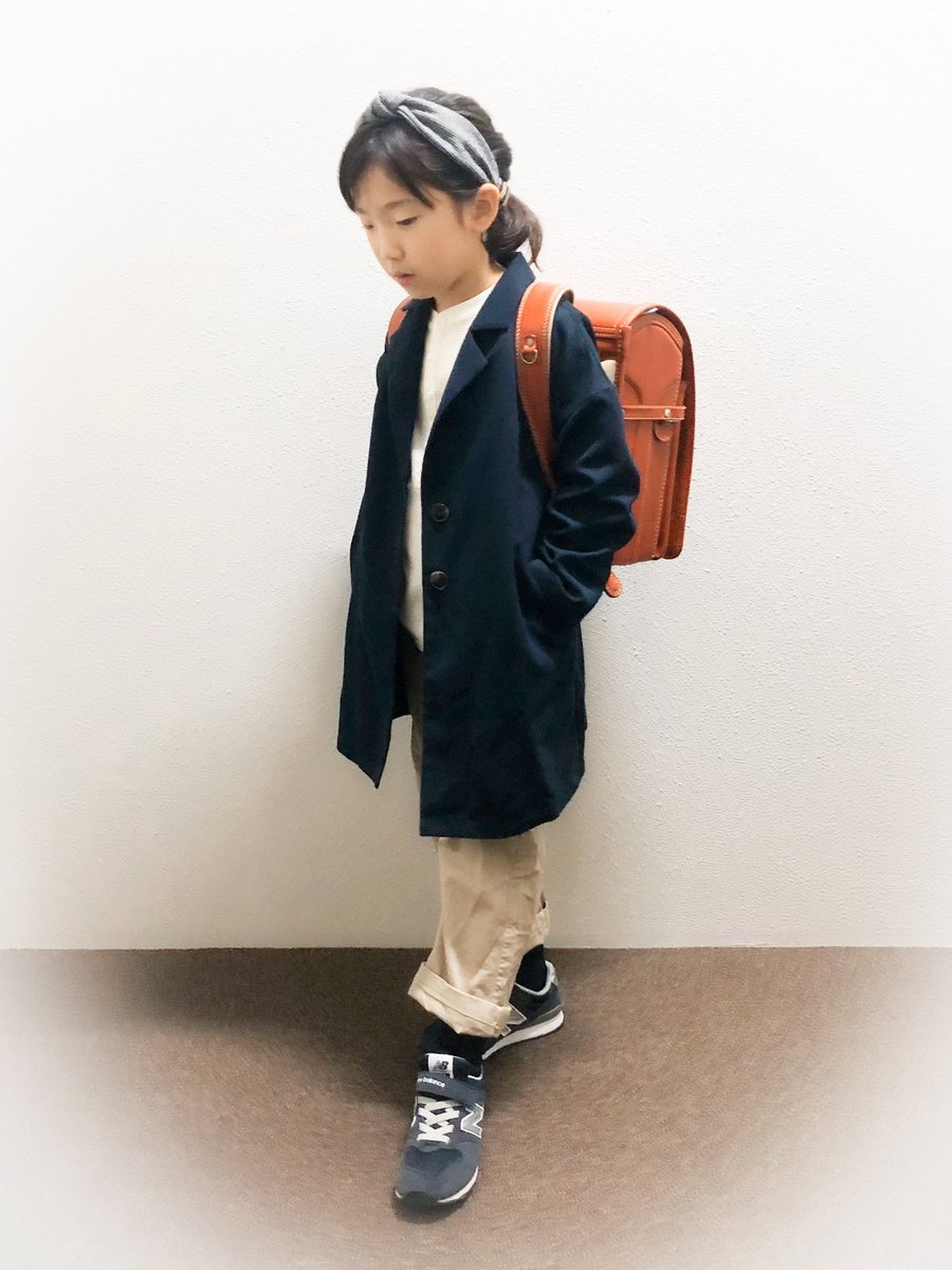 Manatsu Fashion記録 おはようございます 一日曇り予報で肌寒い感じです 校外学級があるのでパンツスタイルで登校 小学生女子 子供服コーデ お洒落さんと繋がりたい オシャレキッズ ニューバランス 子供服 学校コーデ Manatsu Fashion記録 おはようございます 一日曇り予報で肌寒い感じです 校外学級があるのでパンツスタイルで登校 小学生女子 子供服コーデ お洒落さんと繋がりたい オシャレキッズ ニューバランス 子供服 学校コーデ