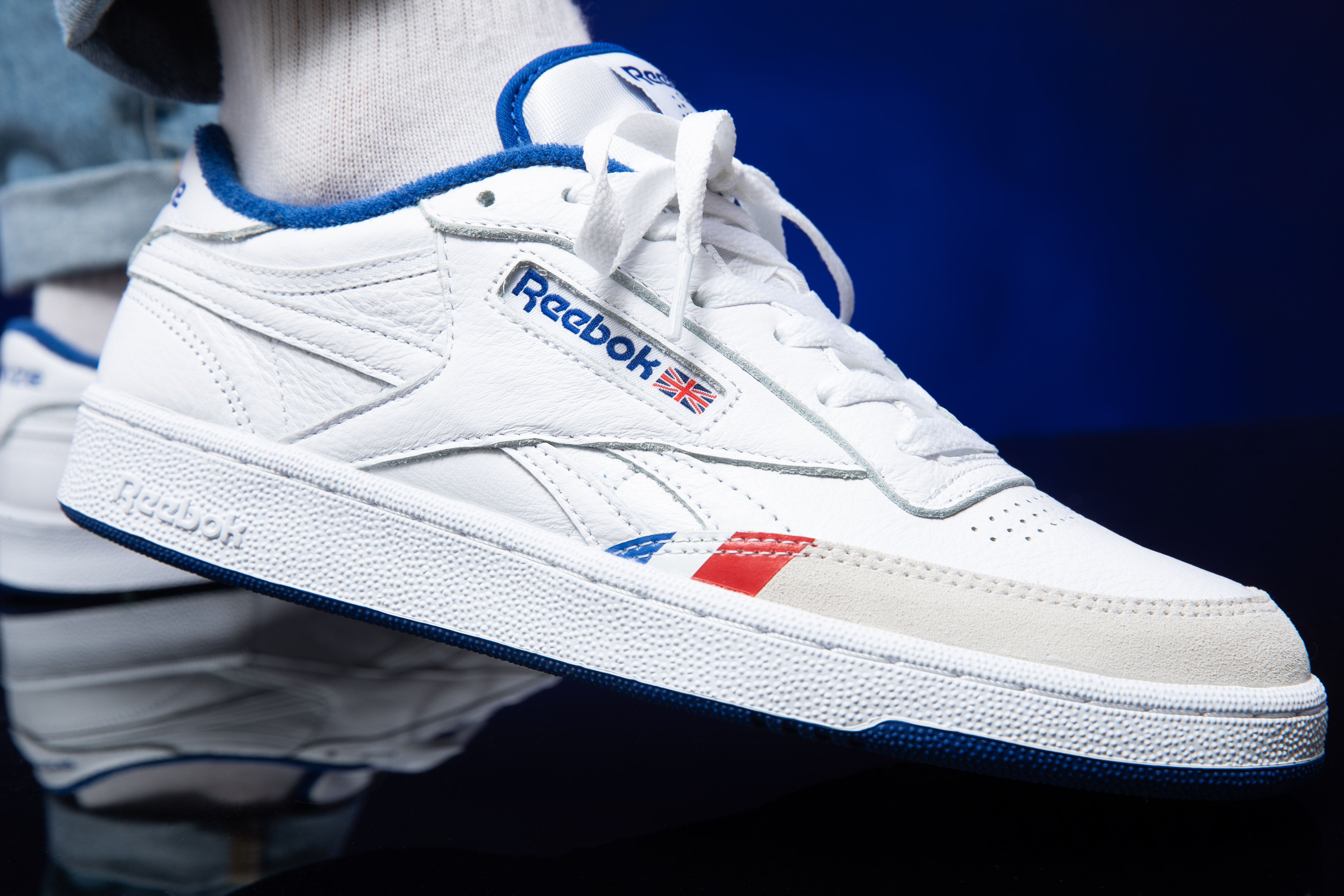 Titolo on Twitter: "coming soon ⚪️🔵🔴 BRONZE 56K x Reebok Club C Revenge inspired by 50 Famous G Unit Sneakers release Friday, November 1st online 0.00AM CEST ➡️ https://t.co/K4ozagjfqA style codes