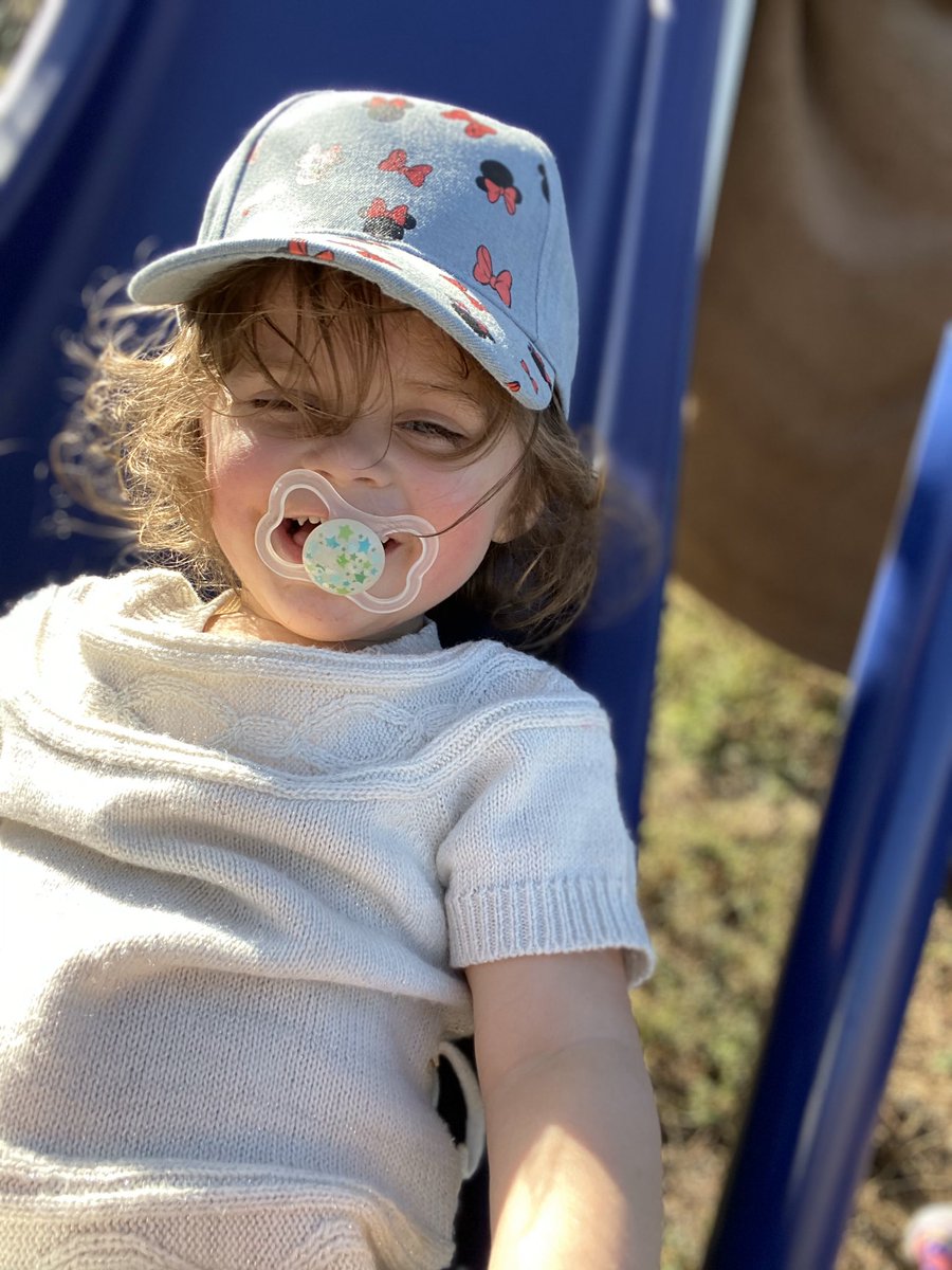 lrmoody's tweet photo. We play hard and we nap hard! #fall #ilovefallweather #lovehercuriosity https://t.co/eRYesyZISI