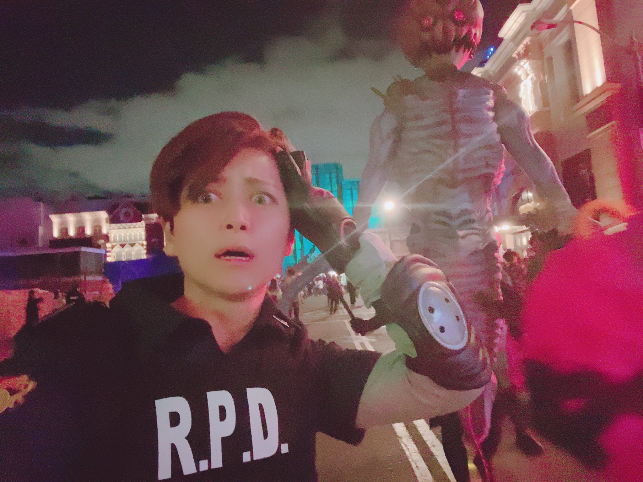 USJ ユニバ　バイオハザード レオン バイオハザード・ナイト・オブ・ヒーローズに登場するレオン