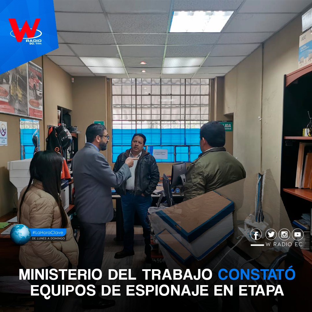 WRadioEc's tweet photo. #HOY| Luego de la denuncia hecha pública por parte del Presidente de la #ASOPE sobre equipos de espionaje en #ETAPA, @XavierBermudezL, Director Zonal @MinTrabajoEc, realizó una inspección insitu de la evidencia en el marco de sus competencias. https://t.co/X3KwhMknSb