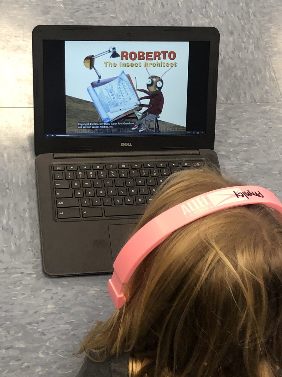 sabrinabwilks's tweet image. I spy LOTS of meaningful, standards based,FALL stations... #learningwhilehavingfun 🍁👻🎃