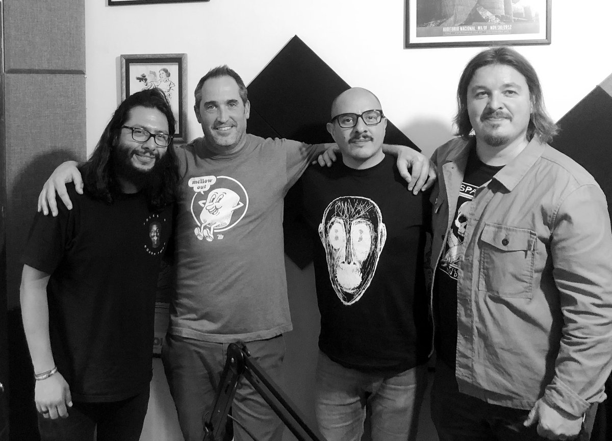 Hoy vinieron los <a href="/AmesBros/">Ames Bros</a> y <a href="/ahmedbautista/">Ahmed Bautista</a> de <a href="/MERCADORAMA/">Mercadorama</a> a #trazosmodernos de @buro_negro en <a href="/puentesmx/">Puentes Podcast</a>