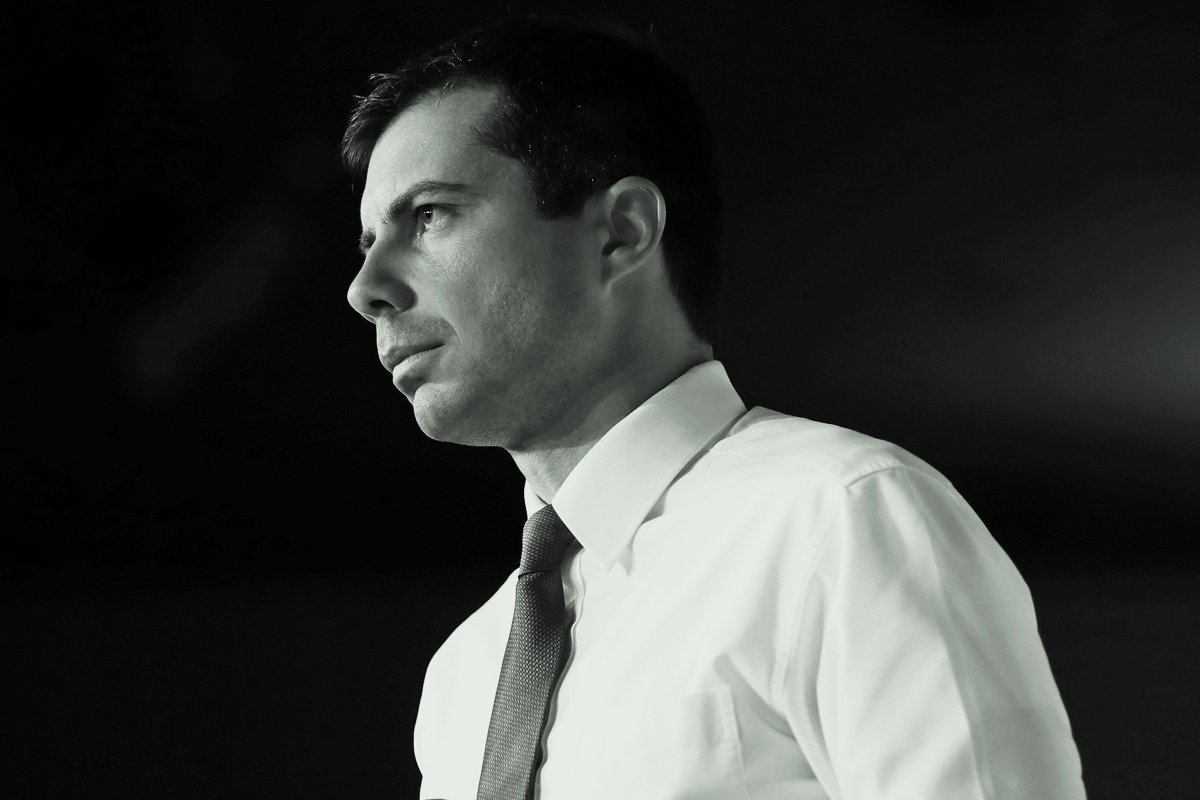 icetour2's tweet photo. Why Zuckerberg’s Embrace of Mayor Pete Should Worry You – Some in Silicon Valley see the technocratic wonder boy from South Bend as a safe alternative to the big-tech crackdown promised by E... https://t.co/oXYPOVdHhG https://t.co/3G7zUfUFQ0