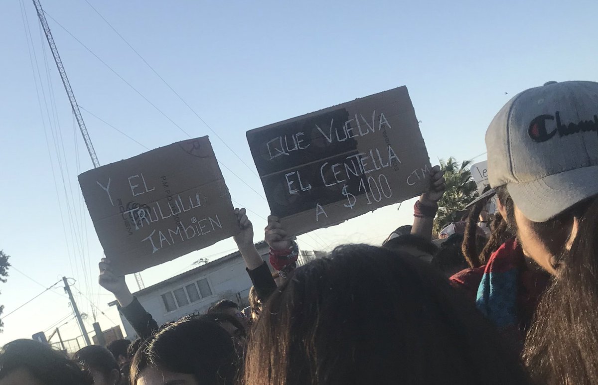 gladwithmyidols's tweet image. QUE VUELVA EL CENTELLA A 100 Y EL TRULULU TAMBIÉN #ChileViolatesHumanRights