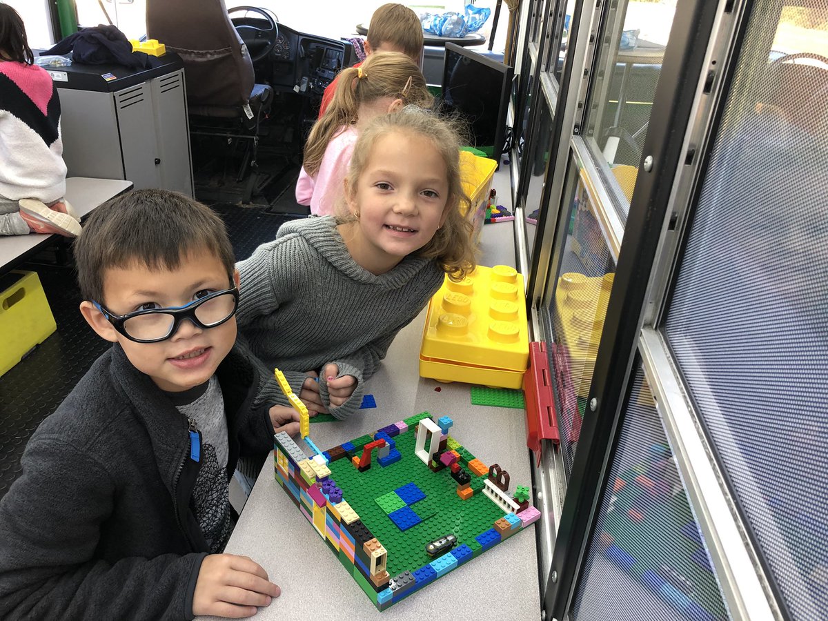 Lots of very creative Hex-Bug Habitats designed on #AviationStation 🏠🐛