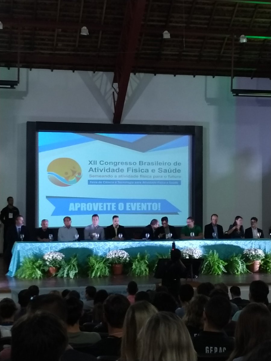 narcisoeumesmo's tweet photo. Começando o XII Congresso Brasileiro de Atividade Física e Saúde, realizado na cidade de Bonito-MS. #CBAFS #Bonito https://t.co/HdwFWAYG1z