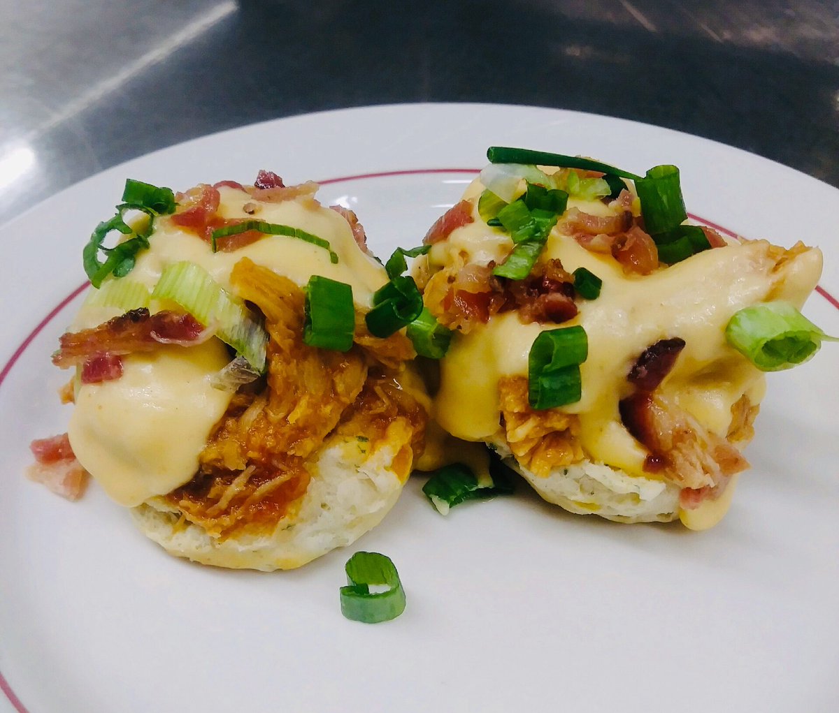StAndrewsHC's tweet photo. Tennessee hotbrown, potato corn chowder and a banana mousse with Carmel! @StAndrewsHC @nolafoodguy @DeversArden #operation930 #themeweek https://t.co/AdmJDQfv5i