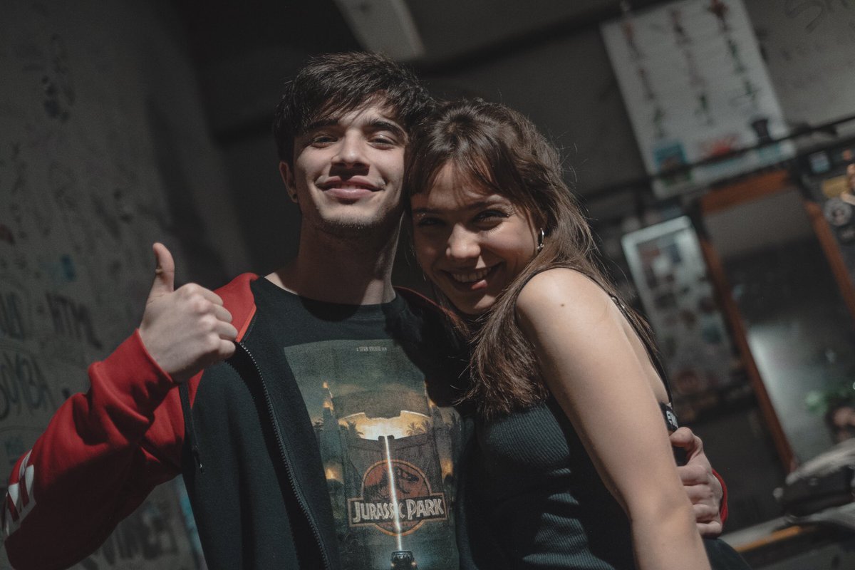 LenaNarvay's tweet photo. Gracias por estar siempre en todas, ser el que mejor sabe qué decir para calmarme cuando maquineo con la vida jajaja, darme todo tu apoyo y amor siempre, hacerme reír hasta de mis propios miedos y ser tan mi mejor amigo además de mi novio. Te amooo infinito ❤️ https://t.co/wSj8WwPSBV