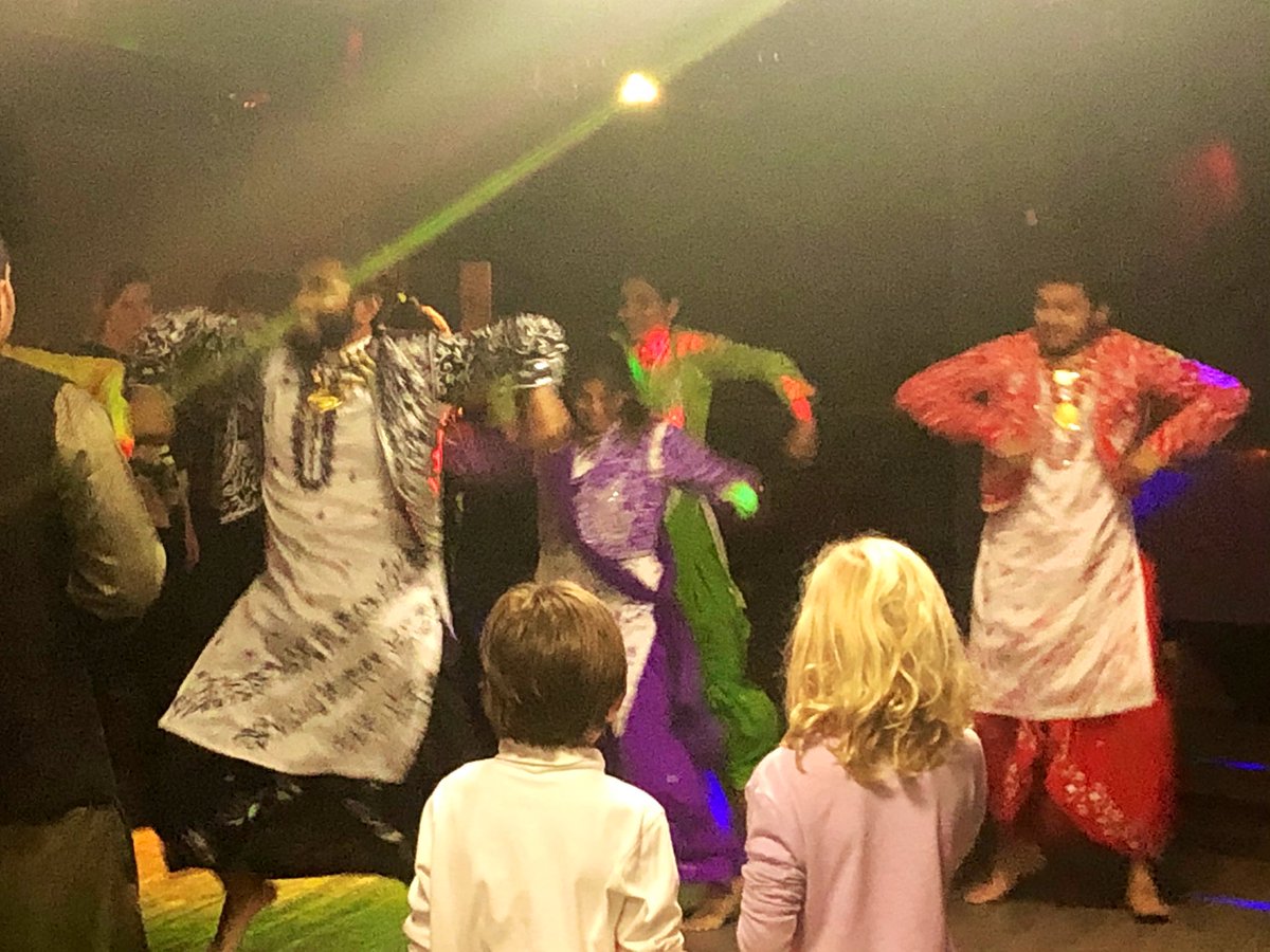 AustenParrish's tweet photo. Wonderful evening for #APALSA’s Annual Bollywood night. Spectacular dancing and great food. Thanks to the executive board for inviting me and for a tremendous event. Nice seeing Deans McFadden and Orenstein, and Profs. Wallace and Weng too. https://t.co/zFW5aXBWo6