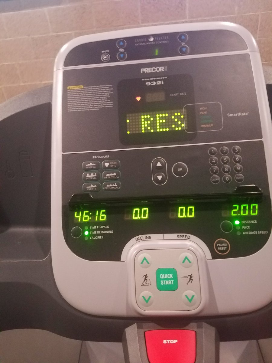 ZackPetersen1's tweet photo. When I got out of my walking boot back in March I was 245 pounds and couldn't run a mile in 10 minutes. Now I'm down to 221 and just beat my P.R in the 2 mile. Also I may have puked in the gym parking lot #babysteps https://t.co/LenM7lpI49