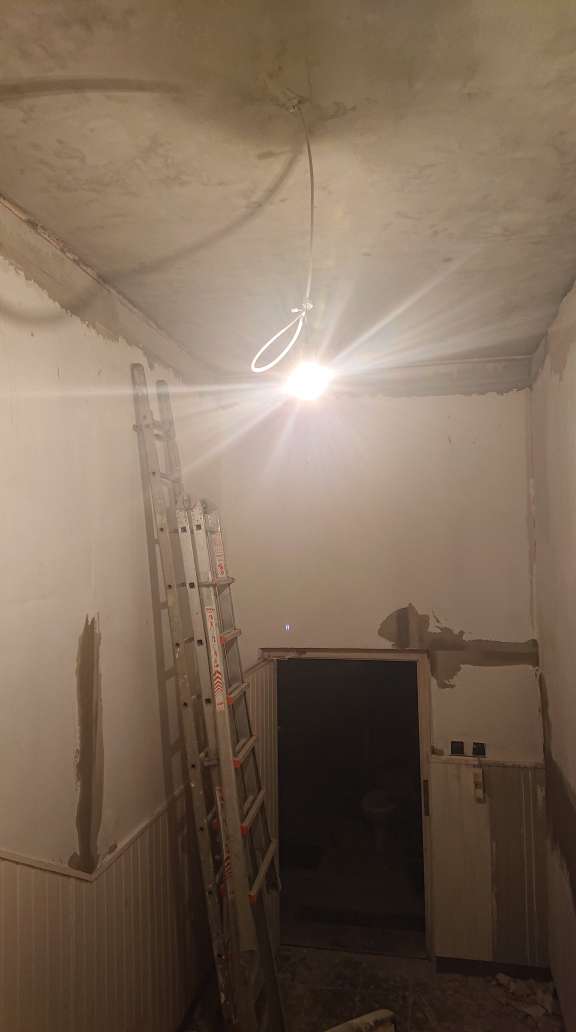 Wände check, Decke check - Bereit zur Gestaltung! 😀 #dominapatricia #dominaberlin #alphaomegabln #alphawomen #wecandoit