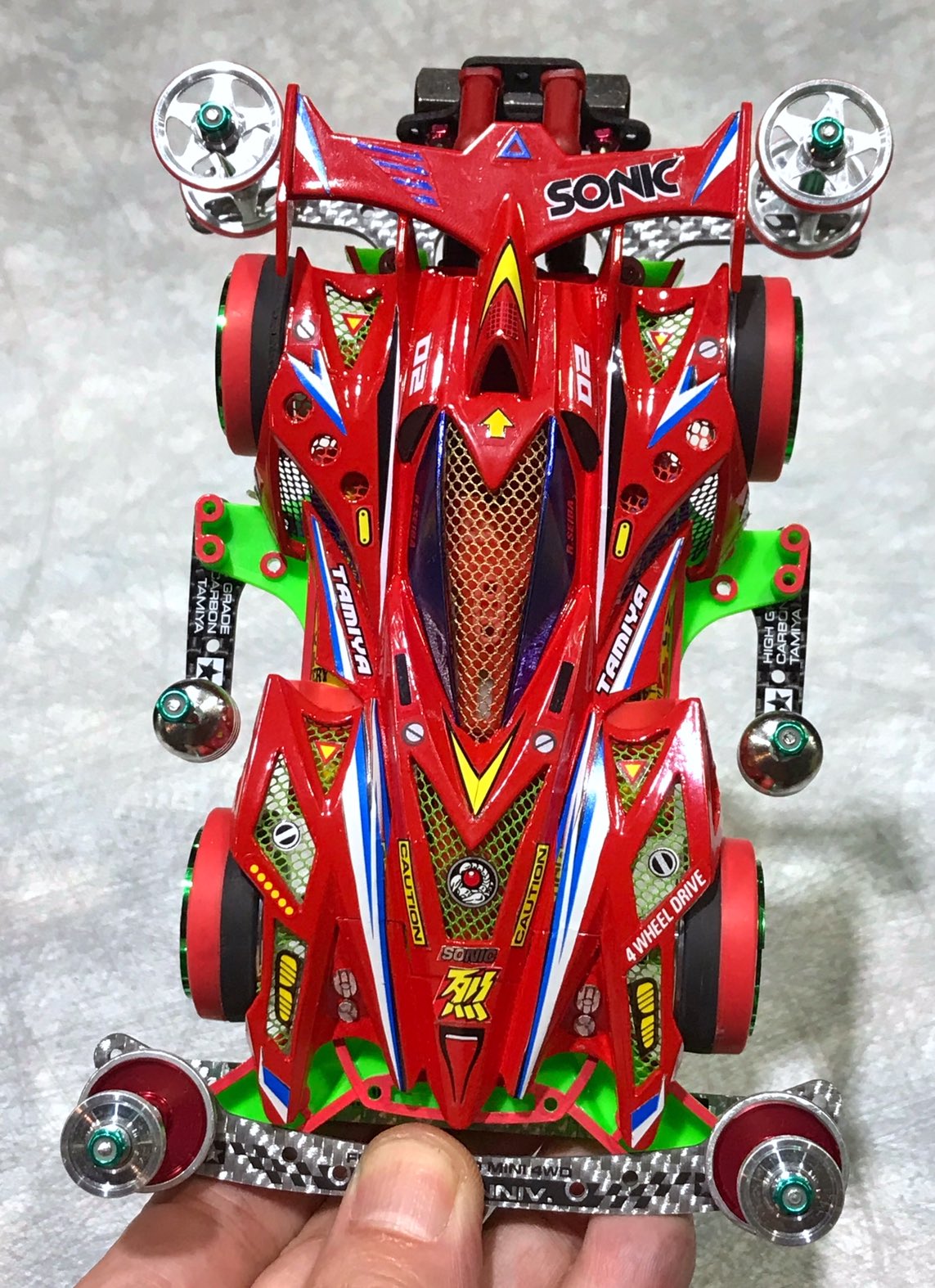 ミニ四駆制作依頼 Mini 4WD] LC Strategy: The Ultimate in Lightweight Design by