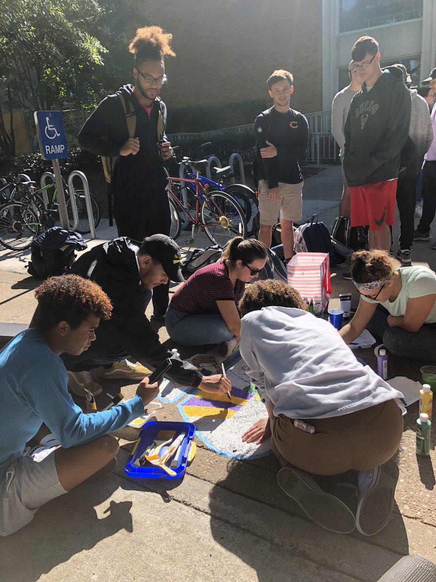 Shout out to <a href="/TriSigmaODU/">TRI SIGMA • ODU</a>, <a href="/PiKapp_ODU/">Pi Kappa Phi ODU</a>, GLOSS for a successful crown painting. Thank you to the brothers who showed support.