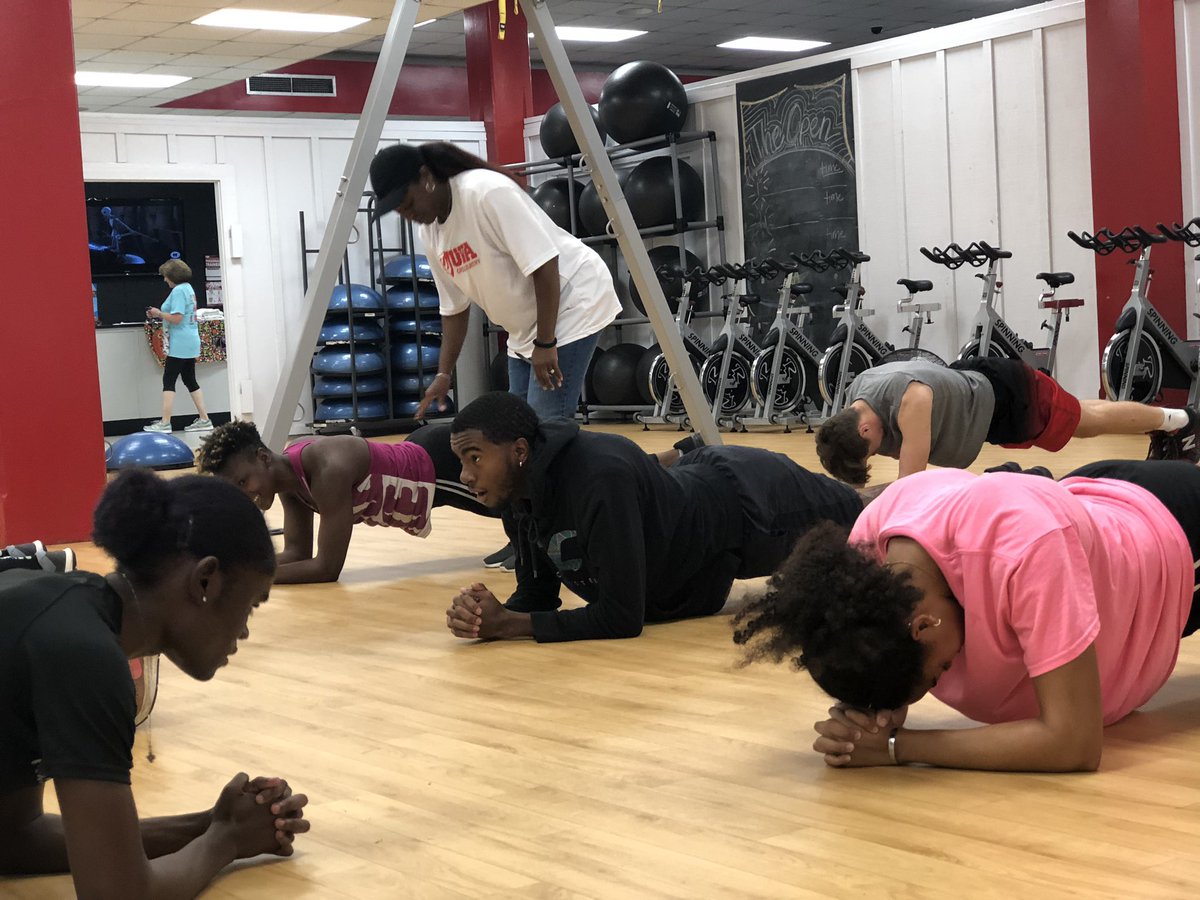 UWA CC/Track tweet media