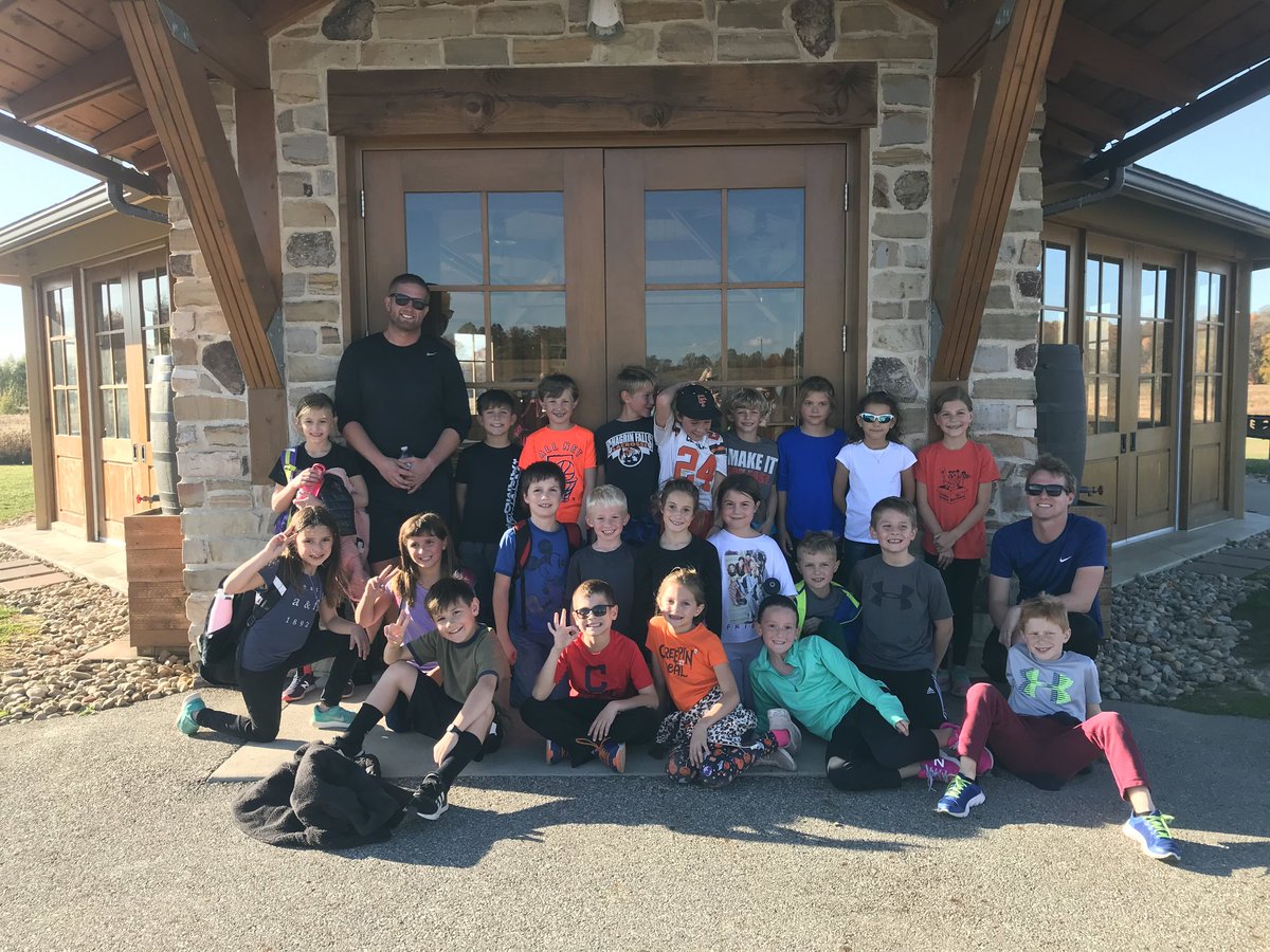 Another successful and fun running club season!! "We were only running 1 minute in week 1 and now we are running 25...thats crazy"- from a student  during todays run. We are SO PROUD of all our runners 😁🏃‍♂️🏃‍♀️ <a href="/GurneySpanish/">Profe Englehart</a>