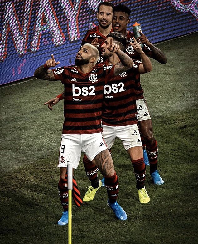 gabigol's tweet image. Chegamos! A história foi escrita.. Mas, queremos mais.. E precisamos de vocês Nação! Isso aqui é Flamengo ❤️🖤💪🏽