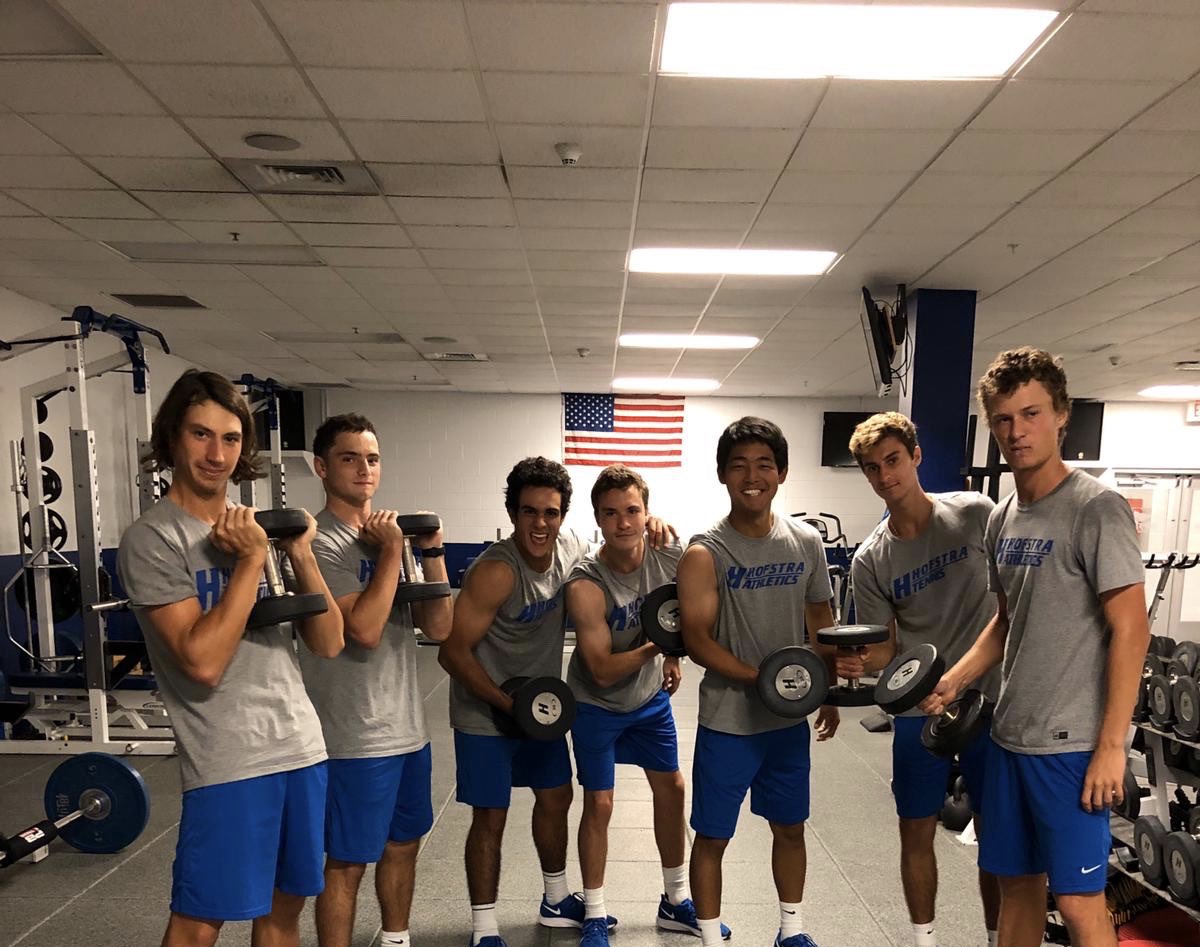HofstraTennis1's tweet photo. The men’s team at their strength and conditioning session with Coach Ashley this afternoon. @HofstraU @HofstraPride @HofstraStrength #DayInThePride #RoarWithPride https://t.co/KUu79JzZRj