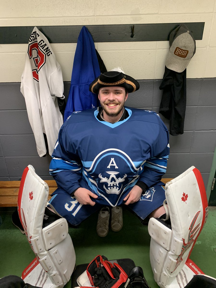 Big 4-1 win over the Horsemen. Caden with Admiral of the game! He played rock solid in net for the boys. It was a great team win to bounce back from our last one.