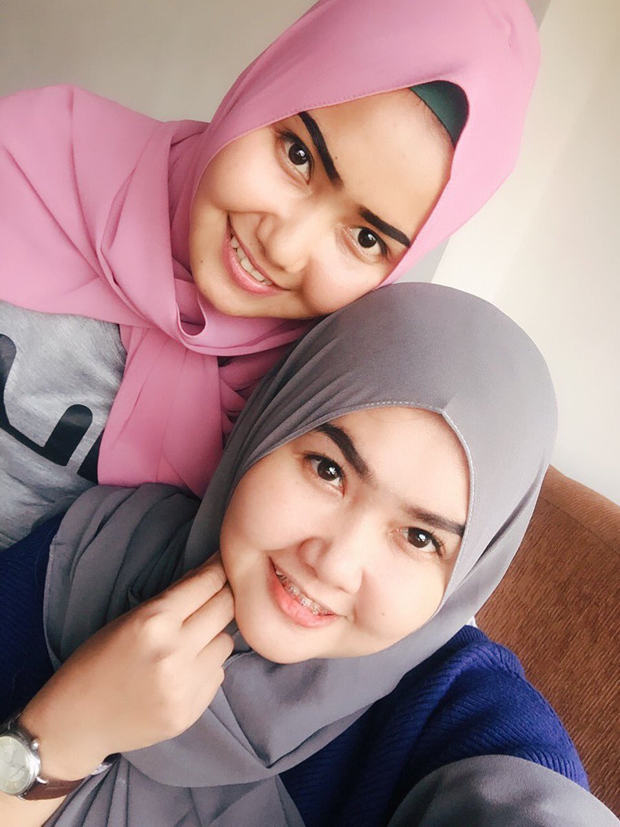 sha_indah09's tweet photo. Assalamuallaikum..selamat hari kamis #bukangisel koq https://t.co/cBIA6jz9Ir