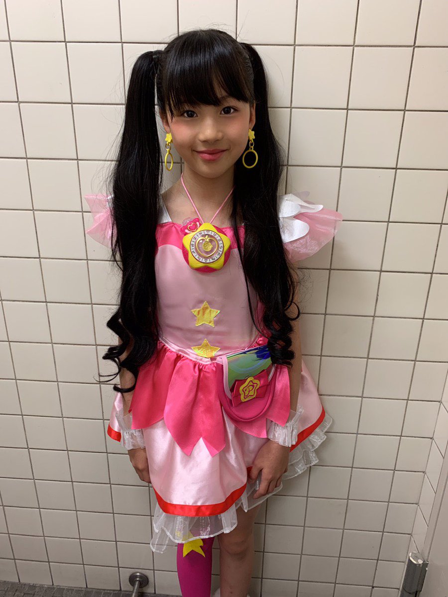 クラージュキッズ Cm出演情報 スタートゥインクルプリキュアtvcm パワーアップ変身 Dxおしゃべりフワ に 中田華月が出演しています 是非 チェックして下さい T Co Zzzri8tbfg プリキュア 中田華月 クラージュキッズ 子役 T