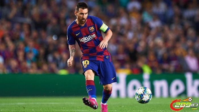 Месси 10. Месси гонконг. Ибрагимович и месси конфликт. Лионель месси барселона 2021. Лионель месси барселона 2009.