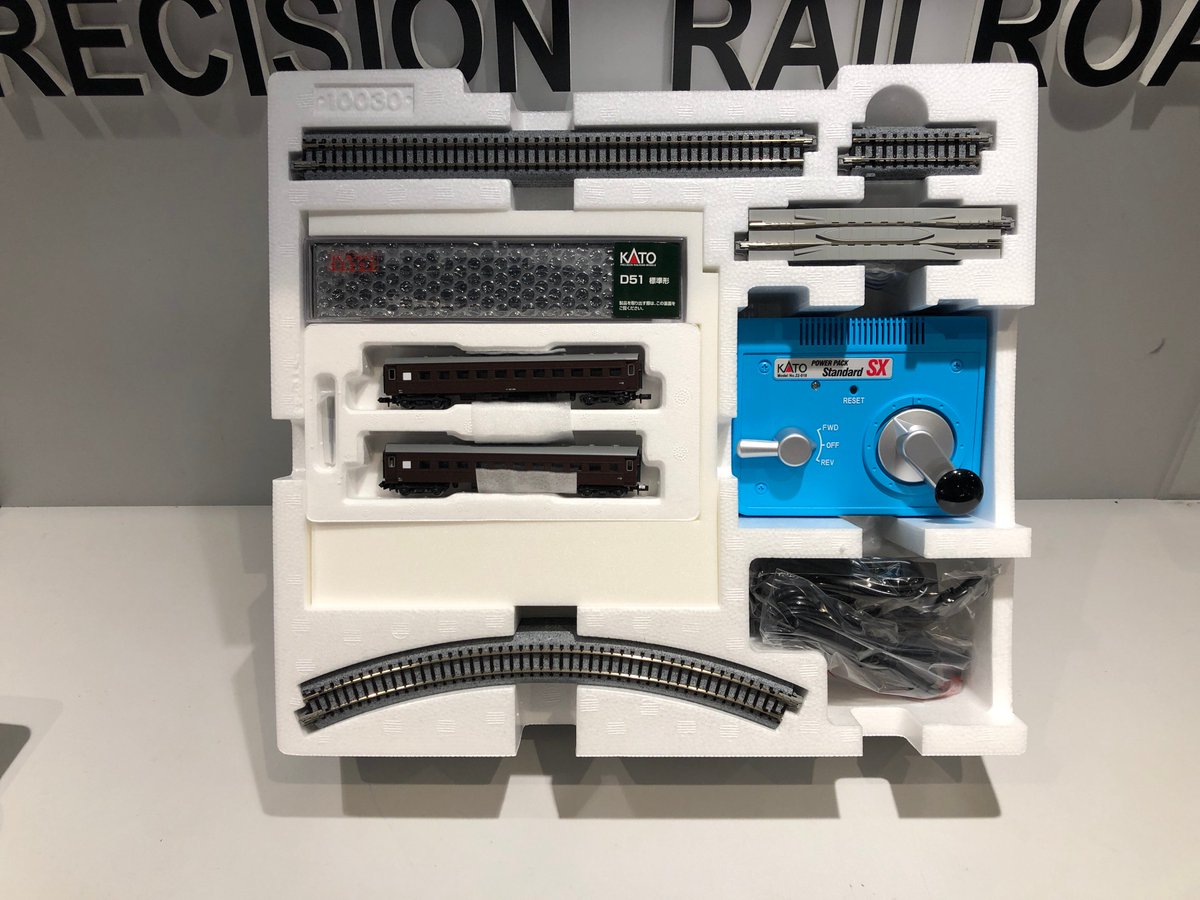 スターターセット D51 SL列車の内容です。 車両は#2016-9 「D51標準形