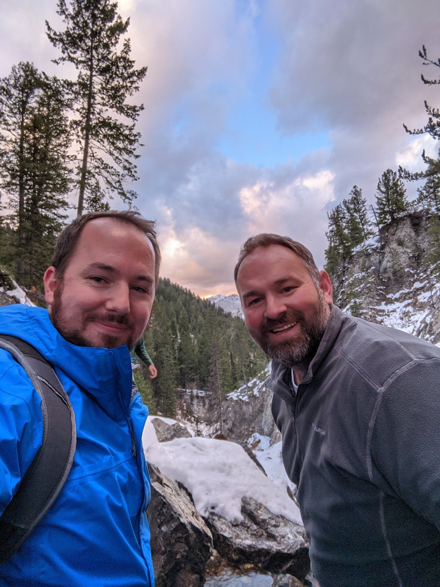 robkellas's tweet photo. Donut Falls with the @solidusIO crew. A great hike with great people. #SolidusConf2019 https://t.co/VdCa7MDUmh