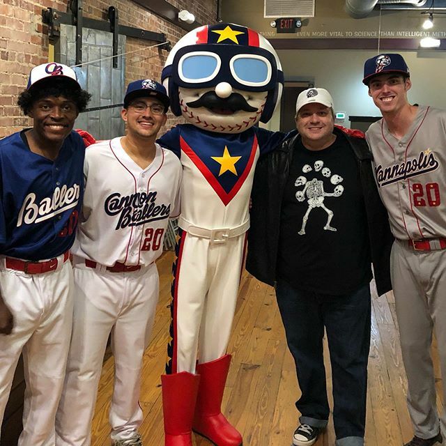 Greg Mills tweet media